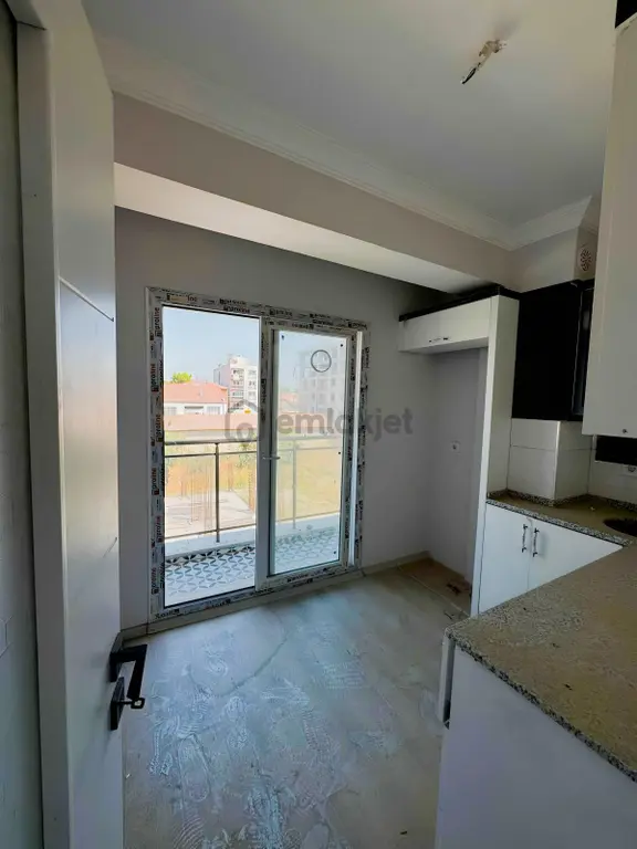 Emlak Center'dan Saruhanlı'da 3+1 Kapalı Mutfak Sıfır Daire 2