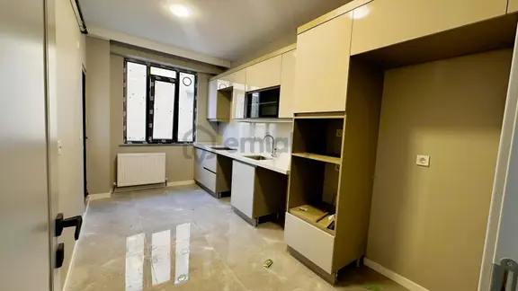 Arnavutköy Bolluca Da Satılık 2+1 Butik Site De Daire 1