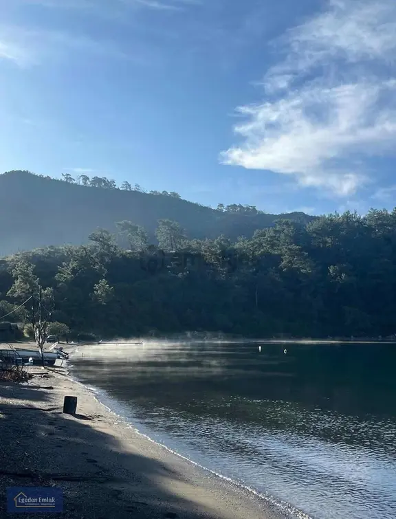 Marmaris Hisarönü'nde Denize Sıfır, Bahçeli Tam Müstakil 1