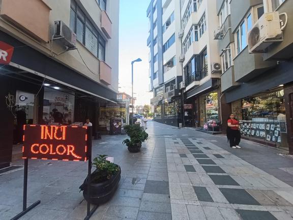 Trabzon Uzun Sokak İşlek Cadde Satılık Dükkan 2