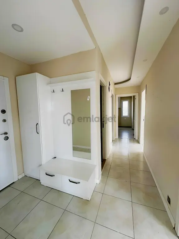 Boynuyoğun Mah 2+1 K.mutfak Hasarsız Kiralık Daire 2