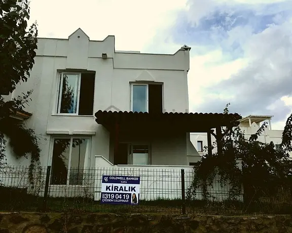 Türkbükü Sankop'ta Deniz Manzaralı, Özel Bahçeli Yıllık Kiralık 1