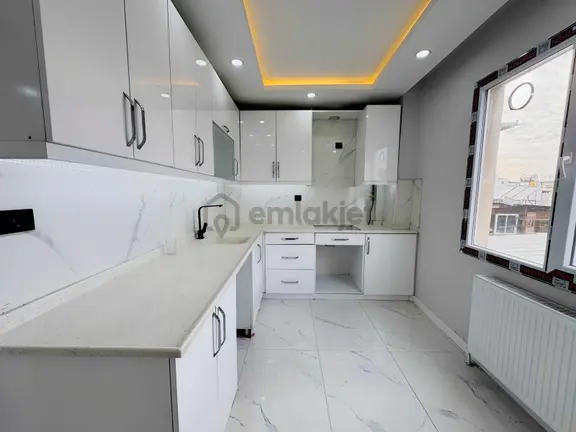 Buca Göksu Mah. 2+1 100 M2. D.gazlı Satılık Arakat Daire 1