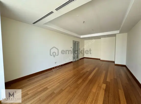 Maslak Mashattan Konutları 3+1 Boş Kiralık Daire Havuz Cephe 2
