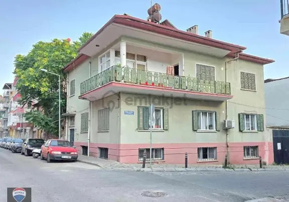 Aydın Efeler Köprülü Veysipaşa’da Müstakil Parselde 3 Katlı, 450 M2 4 Cepheli Komple Satılık Bina 1