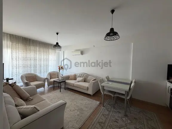 Remax Arma’dan Havuzlu Sitede Kiralık Full Eşyalı 1+1 Daire 1