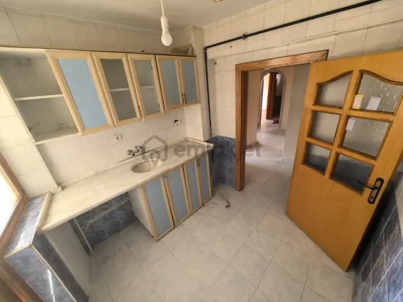 Toprak Emlaktan Ank Keçiören Baglarbaşı Mah De 3+1 Yüksek Giriş Daire 1