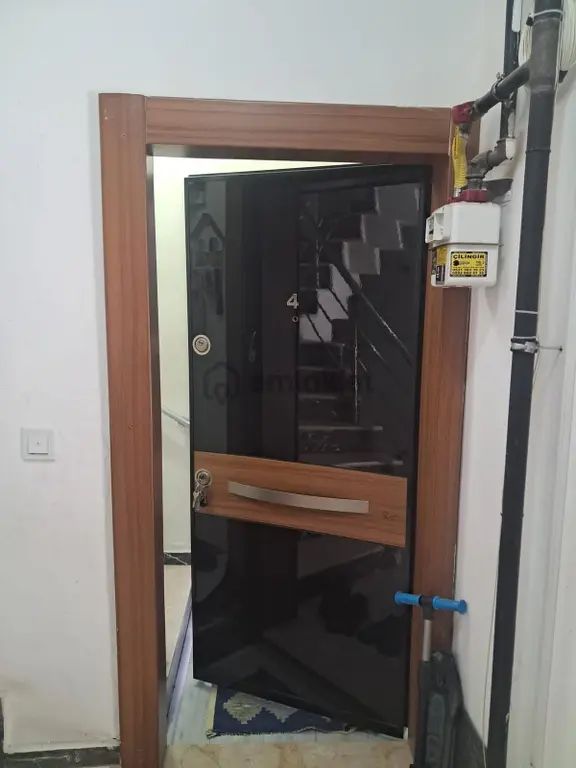 Bucada Hastahanelere Okullara Yakın Yeni 2+1 Full Eşyalı Doğalg. 2