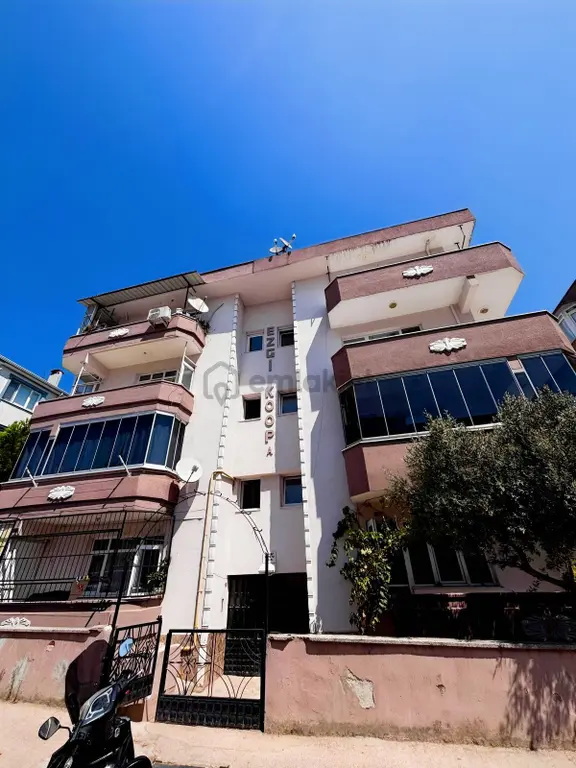 Emirsultanda Kiralık 3+1 | Okullar & Adliye Yakını 120m2 2