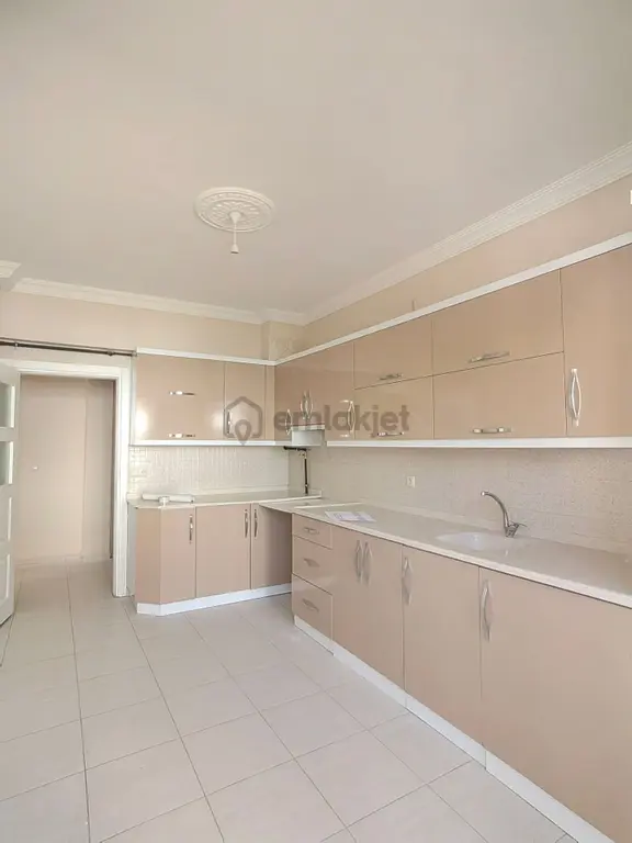 Nasreddinden Perşembe Pazarı Civarı Kiralık Daire 1