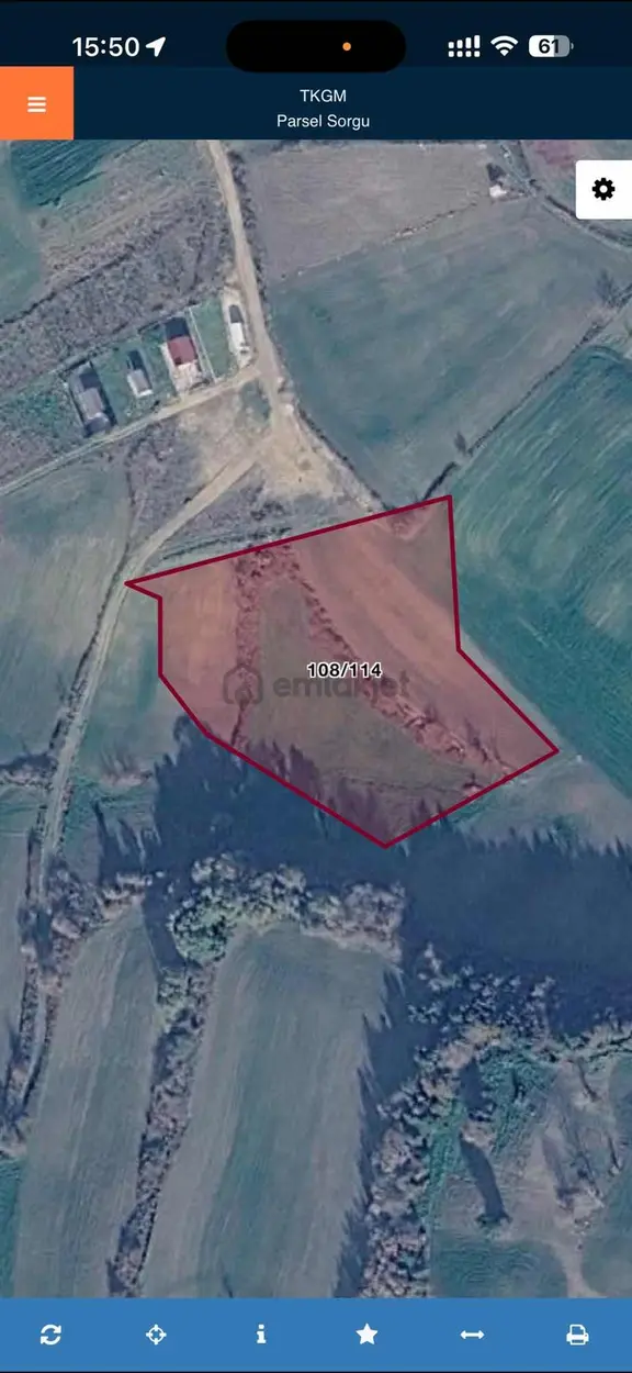Berat'tan Yazlıkköyde 360m2 Muvafaknatname Ve Çapı Mevcuy 1
