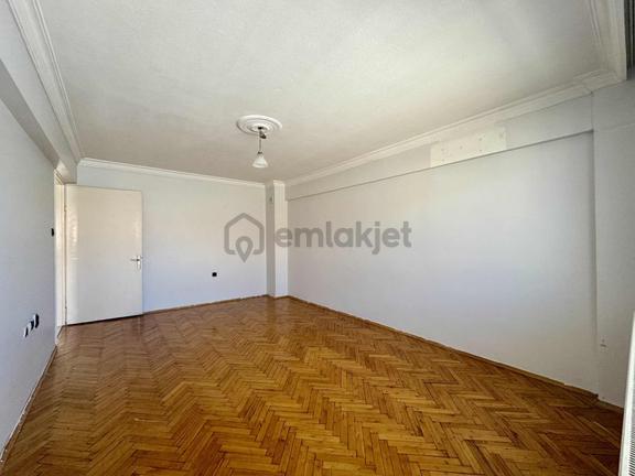 Msg'den Basın Sitesinde - İnönü Cadde Yakını, Doğalgazlı 2+1 1