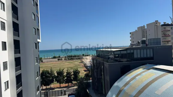 Mersin Erdemli Merkezde Satılık 2+1 Deniz Manzaralı Eşyalı Daire 1