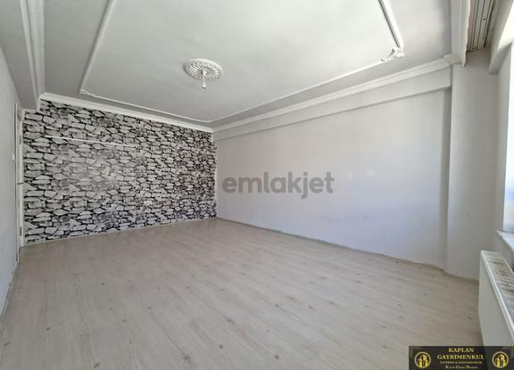 Emek Mh Ziya Gökalp Ve Arabacılar Cd Yakını 2+1 Kiralık Daire 1