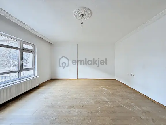 Altınşah Emlak'tan Beşyolda Yapılı Kök Tapu 3+1 2