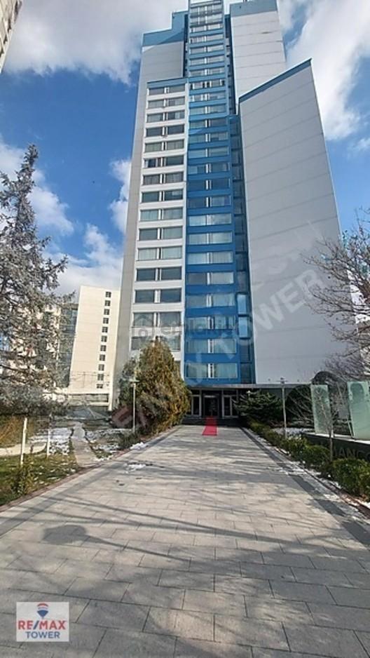 Akman Plazada Merkezi Konum Harika Şehir Manzaralı Ofis Fırsatı 1