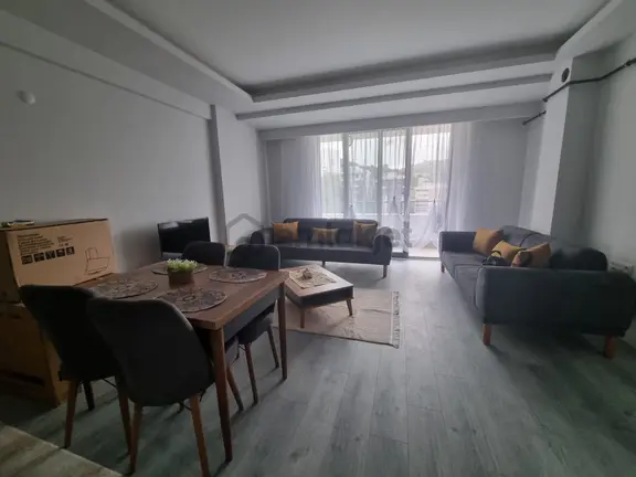 Akgün Kurumsal'dan Atakum Körfez'de Geniş Kiralık Lüks 1+1 Daire 1