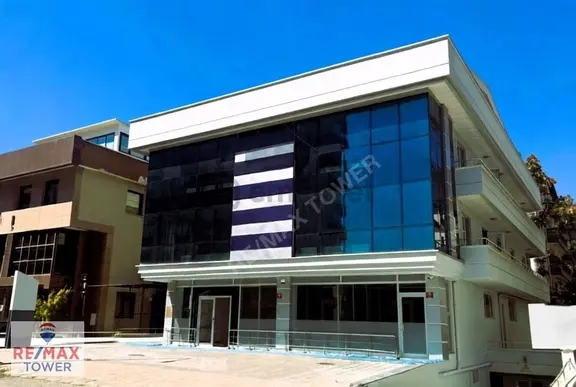 Çetinemeç Bulvarına Çok Yakın 5 Katlı Yapılı-bakımlı Komple Bina 2
