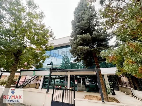 Öveçlerde Ticari Kullanıma Uygun Satılık Müstakil Komple Bina 1