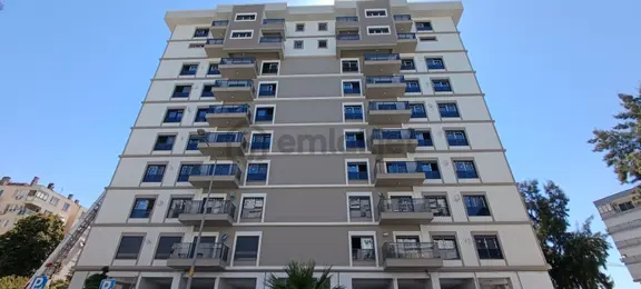 İzmir Bayraklı Manavkuyu Mah.lüx Kiralık 1+1 Daireler 1