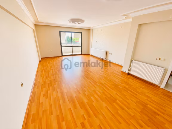 Bayraklı Merkezde İzban Yanı Deniz Manzaralı Kiralık 3+1 Daire 2