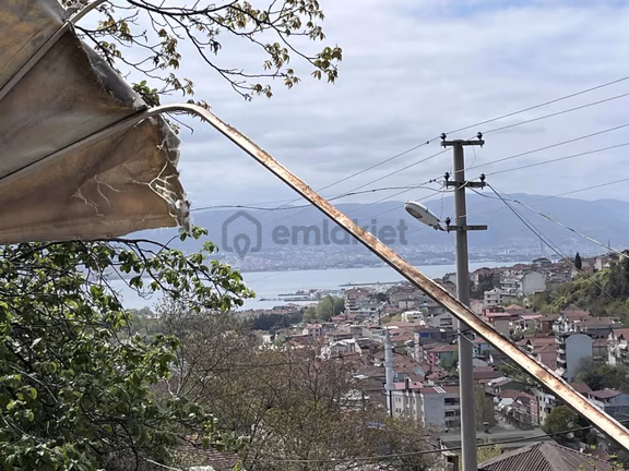 Turyaptan Satılık 350 M2 Arsa İçinde Müstakil Ev 2