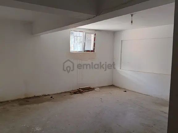 Ankara Gölbaşı Bahçelievler Mahallesi Kiralık Depo 1