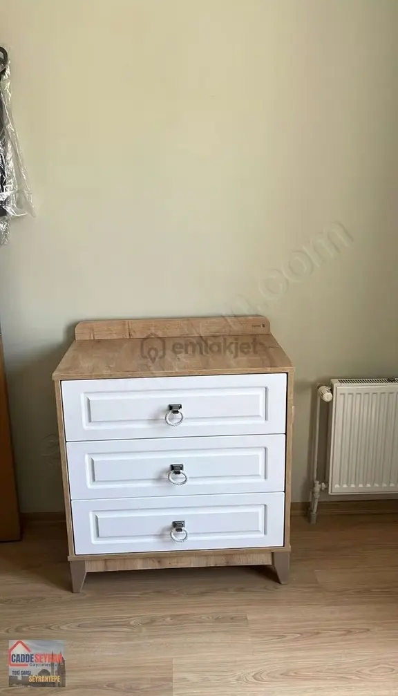 Cadde Seyrandan Eşyalı Kiralık 2+1 Arakat 86 M2 (memura) 2