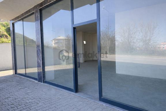 Tekkeköy Kutlukentte Cadde Üzeri Satılık Dükkan 1