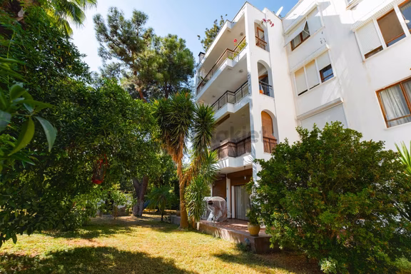 Denize Yürüme Mesafesinde Ormanın İçinde Bahçe Katı 1