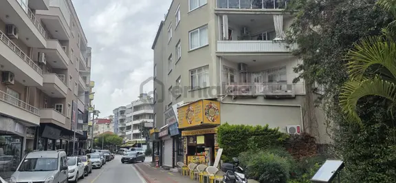 Hayat Hanım Okulu Mevki Satılık 3+1 Daire, 140m², Denize Yakın 1