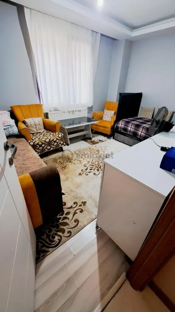 Betül Emlak'tan Eski Habibler De Satılık 2+1 Düz Giriş Daire 2