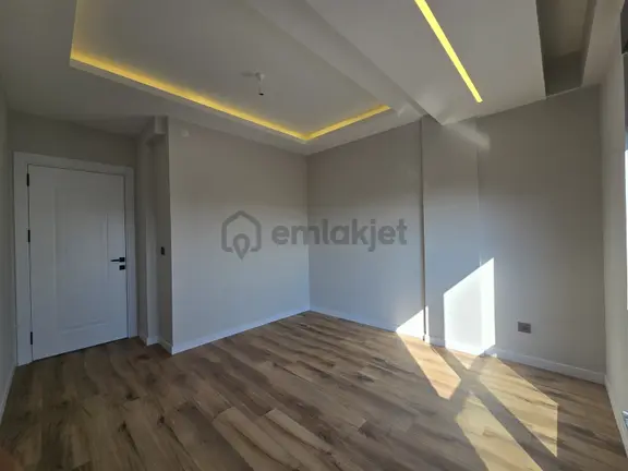 Rw Nest'ten Ertuğrulgazi Mh Yerden Isıtmalı, Asansörlü Lüks 2+1 2