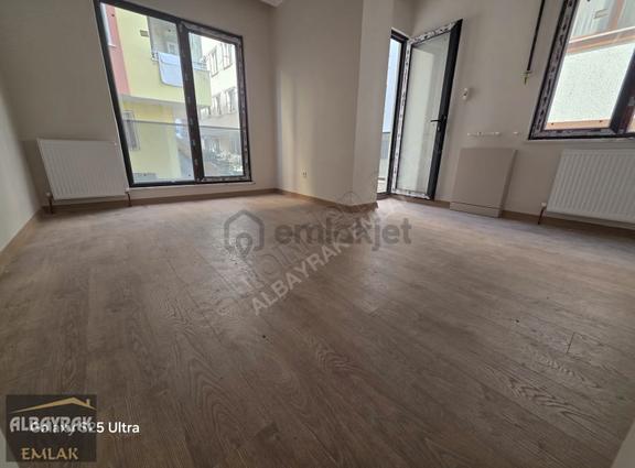 Albayrak'tan Çarşıda Sıfır Arakat Balkonlu 2+1 1