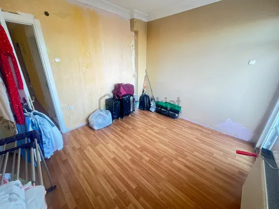 Gök Oryap'tan Satılık Merkezi Konumda 2+1 80m² Fırsat Daire ! 2
