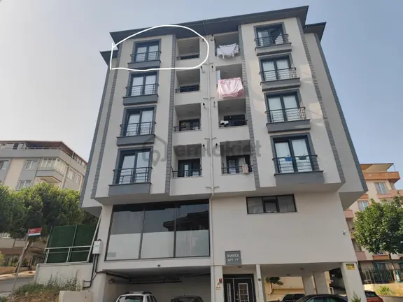 Marmara Hastanesi,metroya Yakin 2+1 Kombili Asansörlü Daire 1