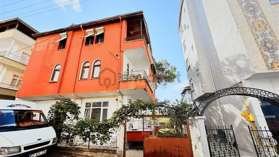 Mabel'dn Fırsat Fiyatlı Batıpak Karşısı Bahçe Katı Denze 10 Adım 2