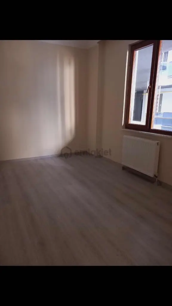 Bağlantı Yolunda Yola Cepheli Ebeveyn Banyolu 2+1 Daire 2