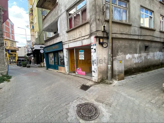 Göktürk Gayrimenkul- Kiralık Dükkan 1