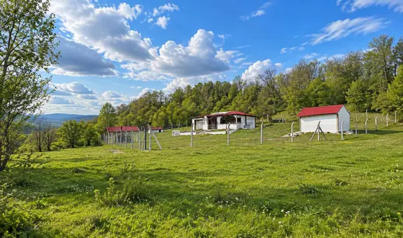 Kapaklı Merkezi Konumda İmarlı Satılık Arsa 2