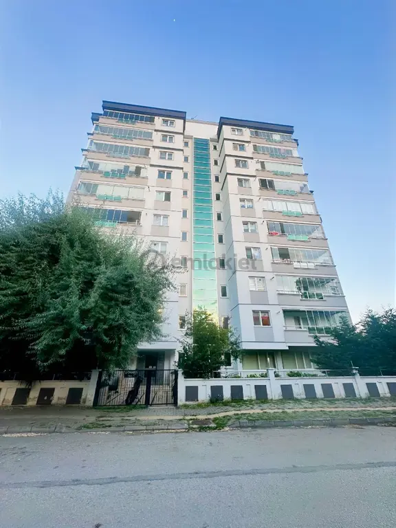 Girgin Emlak Dan Atakumun Merkezinde Arakat Eşyalı 3+1 Daire 1