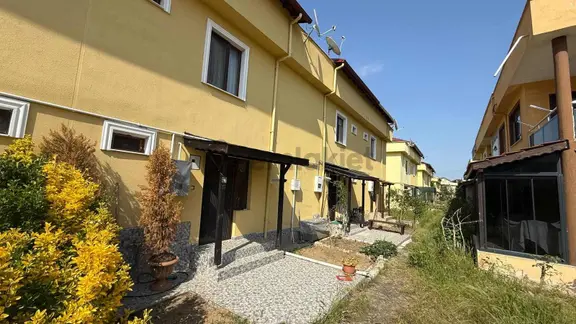 Balcıoğlundan Güneş Sitesinde Uygun Fiyatlı 3+1 Triplex Villa 2