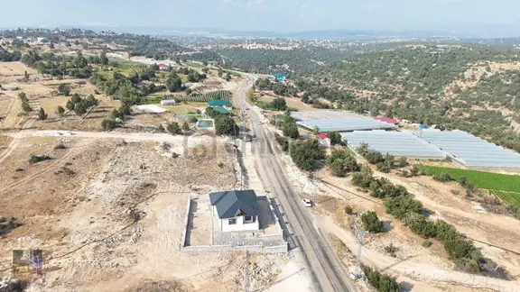 Lidya'dan Sarıkaya'da 440 M2 Arsa Ve Ruhsatlı Sıfır Müstakil Ev 2