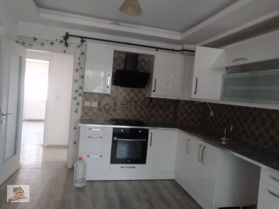 İzmir Torbalı Gold Emlaktan Kiralık 3x1 Daire 1