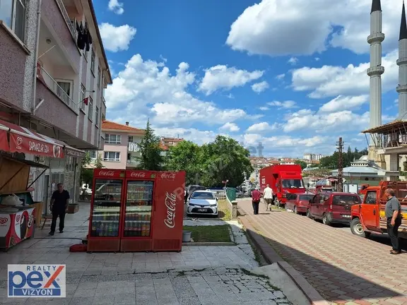 Keçiören, Tepebaşında, Ana Cadde Üzerinde, Devren Kiralık Market 2