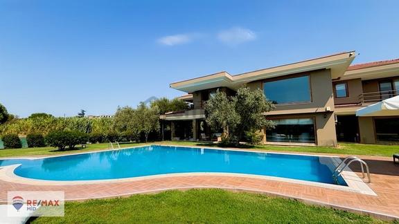 Remax Mıd Erdek Zeytınlı 3200 M² İçinde 650 M² Havuzlu Malıkane 1