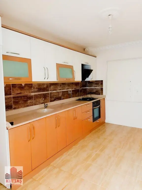Kuttaş 'tan 3+1, 120 M2 Boş Taşınmaya Hazır, Merkezi Konumda 2
