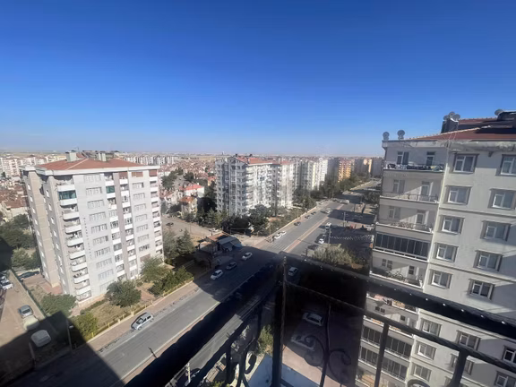 Yks'den Mesaj Caddesi Üzeri Kiralık 110 M² Daire 2