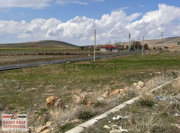 İstediğiniz Köy Yaşamı Sizlerle ! 600 M2 Konut İmarlı Arsa !! 2