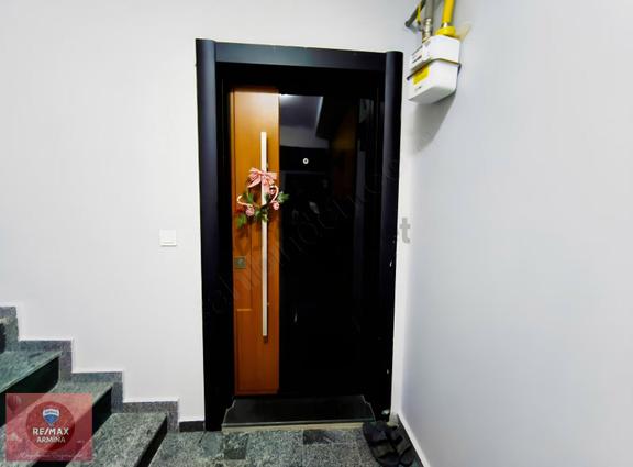 Kartepe Mavera Yaşam Sitesinde 2+1 Lüks Arakat Daire 2